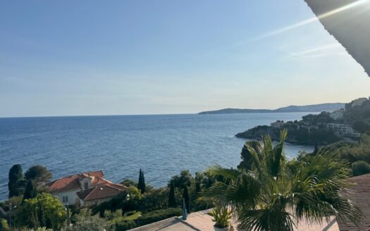 OFF MARKET in Cap d’Ail